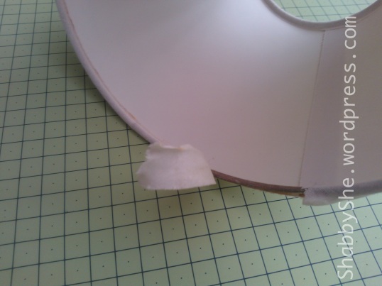 Removing fabric trim from lamp shade